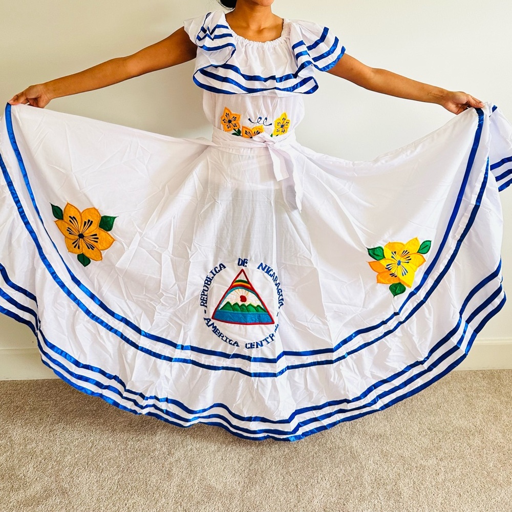 Traditional Nicaragua dress